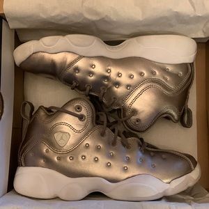 Jordan jump man team II 2 SE (PS) size 2Y youth